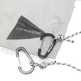 Borsa a tracolla con stampa logo in grigio And wander - uomo 