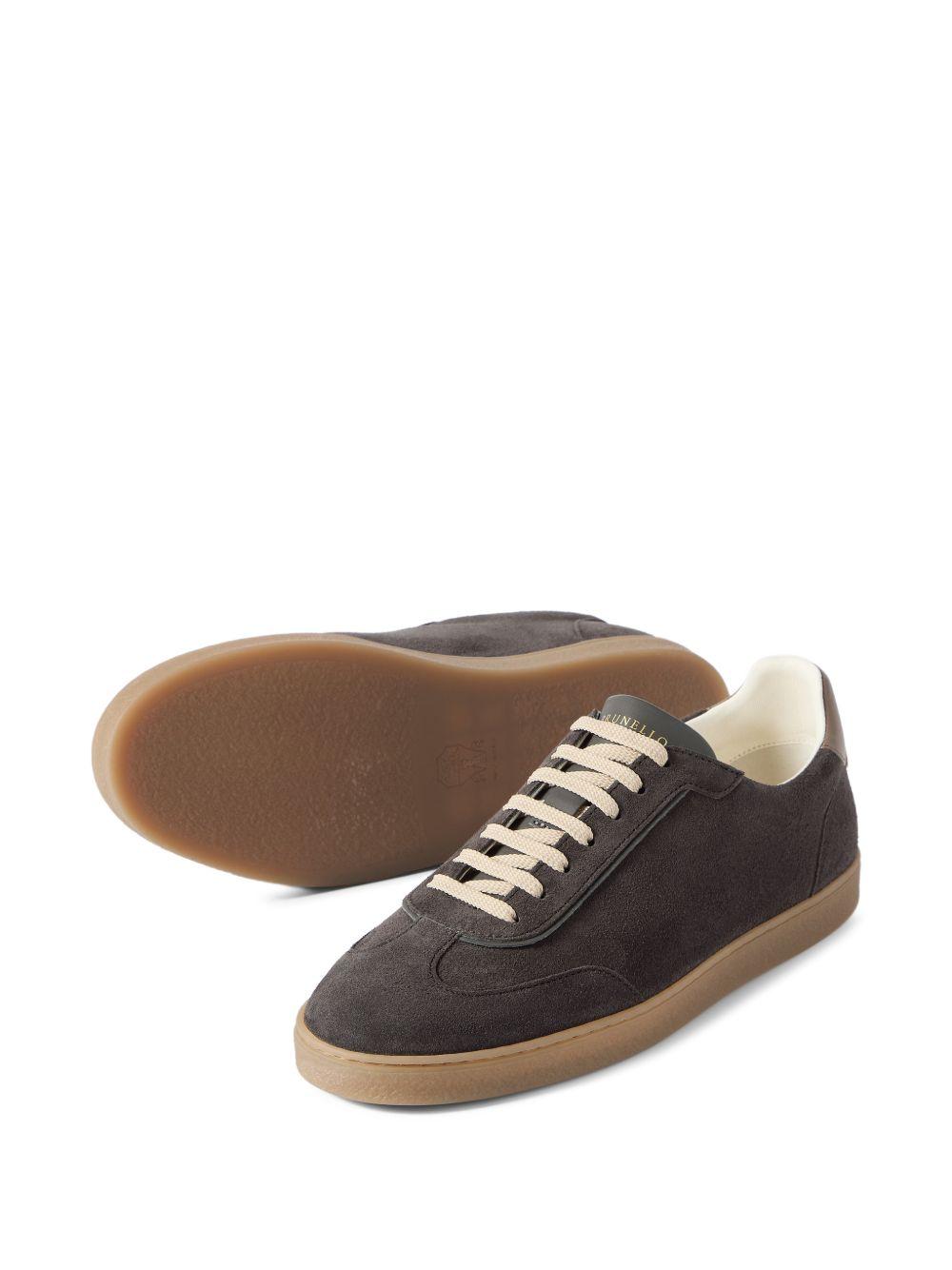 Sneakers  in camoscio in nero Brunello cucinelli - uomo 