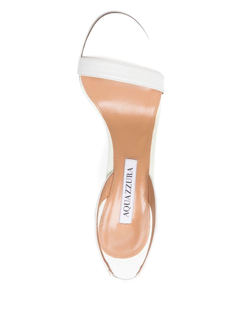 Sandali in pelle con cinturino 90mm so nude in bianco Aquazzura - donna 