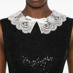 Abito con collo in pizzo con paillettes in nero 