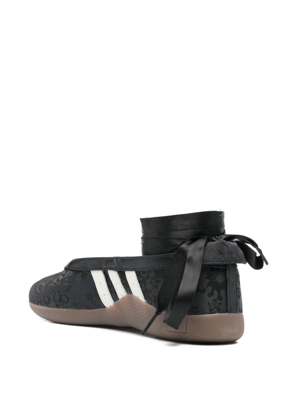 Sneakers con lacci teakwondo mei ballet in nero Adidas - donna 