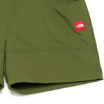 Pantaloncini con dettagli a fibbia in verde The north face - uomo 