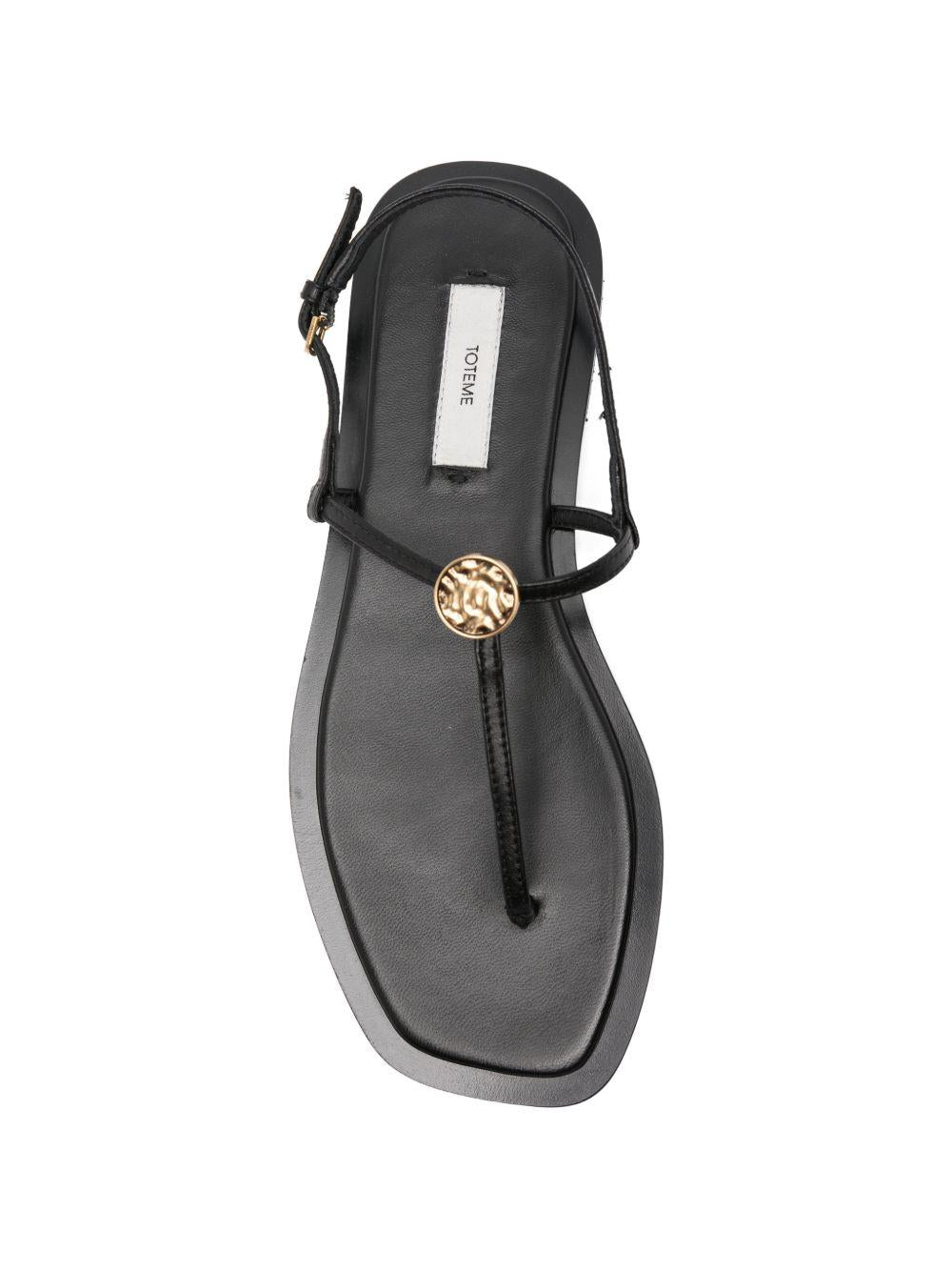 Sandali a t e punta quadrata in nero Toteme - donna 