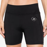 Abito sportivo con shorts e logo in nero 