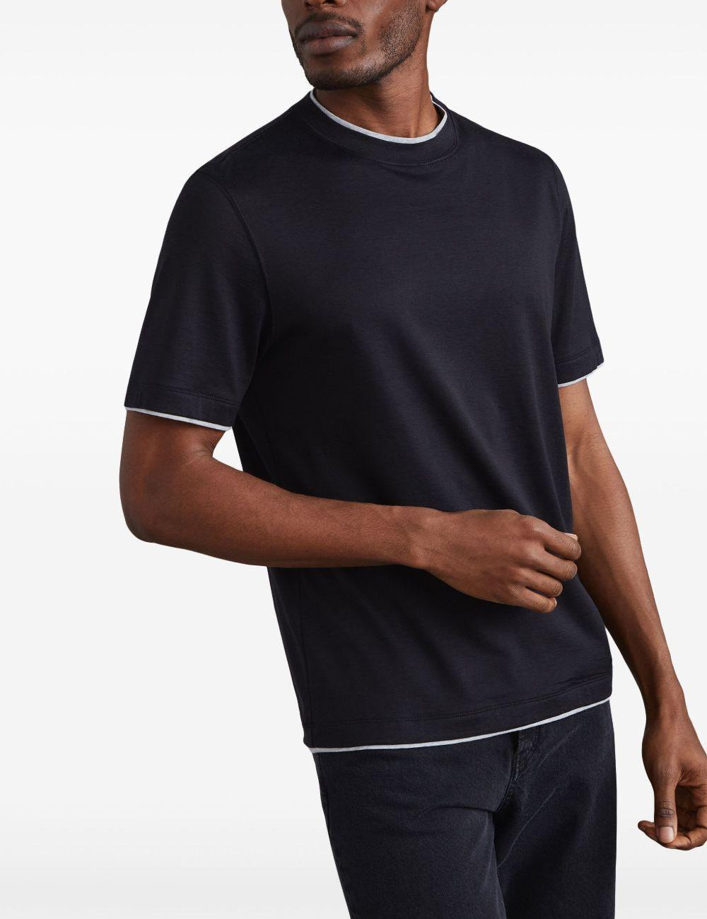 T-shirt con rifinitura a contrasto in nero Brunello cucinelli - uomo 