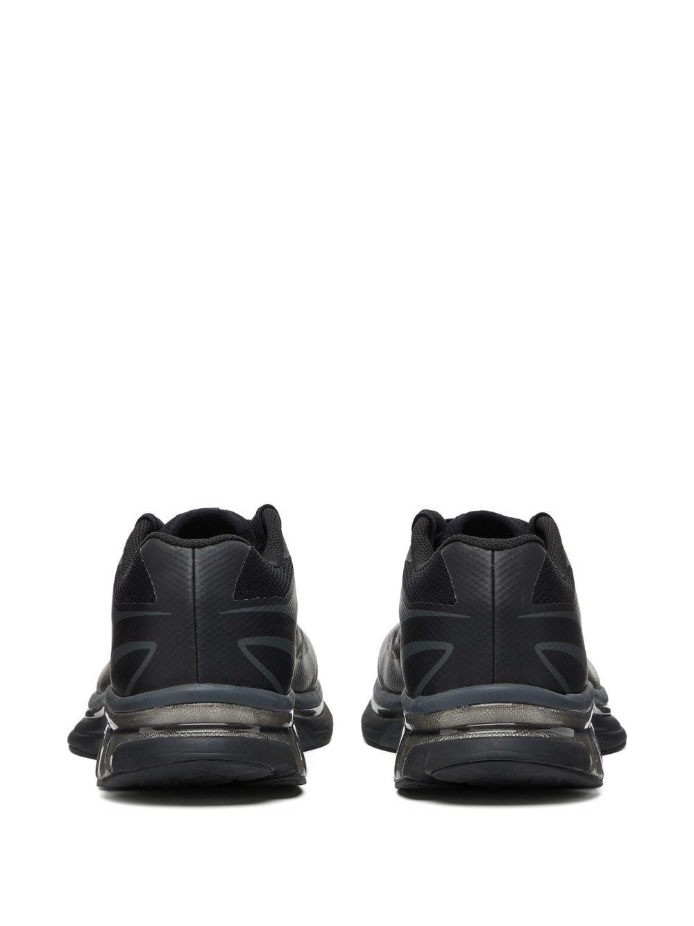 Sneakers basse Xt  in nero Mm6 x salomon - uomo 