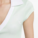 Polo con scollo a V in verde Courrèges - donna 