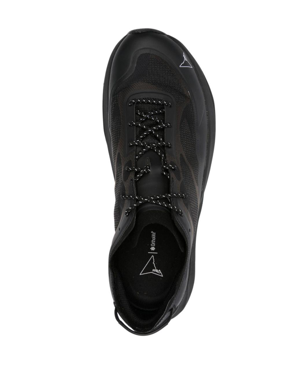 Sneakers Sella in nero Roa - uomo 