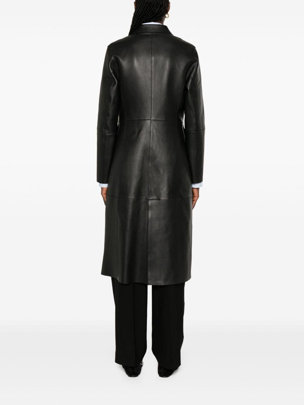Cappotto slim in pelle in nero Toteme - donna 