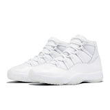 Sneakers Air Jordan 11 in bianco
