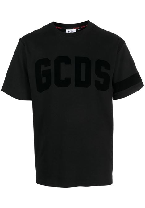 Black logo-print T-shirt - men GCDS | FW23M13012902
