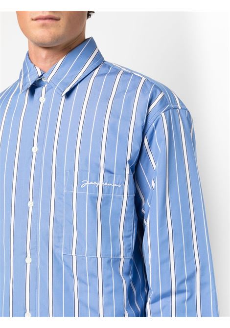 Giacca-camicia la chemise boulanger in azzurro e bianco - uomo JACQUEMUS | 236SH10514533BR