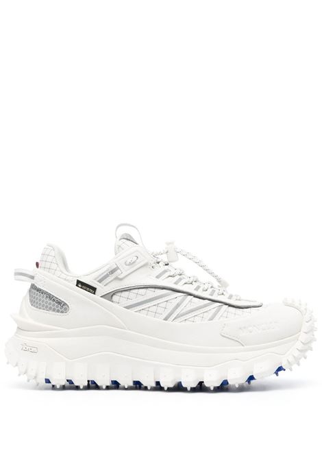Sneakers chunky Trailgrip GTX in bianco - donna MONCLER | 4M00060M2058014