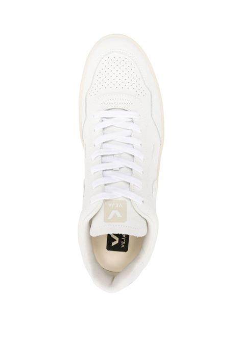 Sneakers V-90 con inserti in bianco - uomo VEJA | VD2003380BWHT
