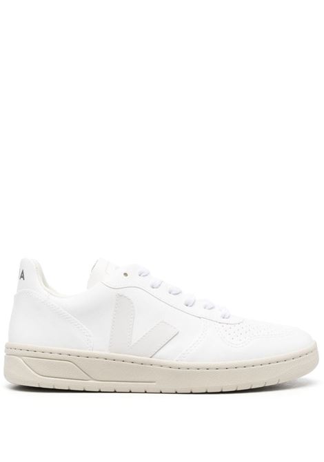 White and beige V-10 low-top sneakers - women VEJA | VX0702892AWHT