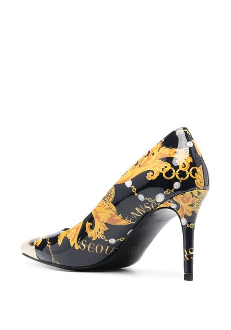 Black and gold 80mm engraved-logo pumps - women VERSACE JEANS COUTURE | 75VA3S50ZS366G89