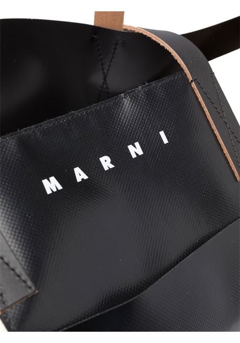 White and black engraved-logo panelled bag - men MARNI | SHMQ0044A0P3572ZO227