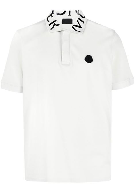 Polo con logo in bianco - uomo MONCLER | 8A000048467391R