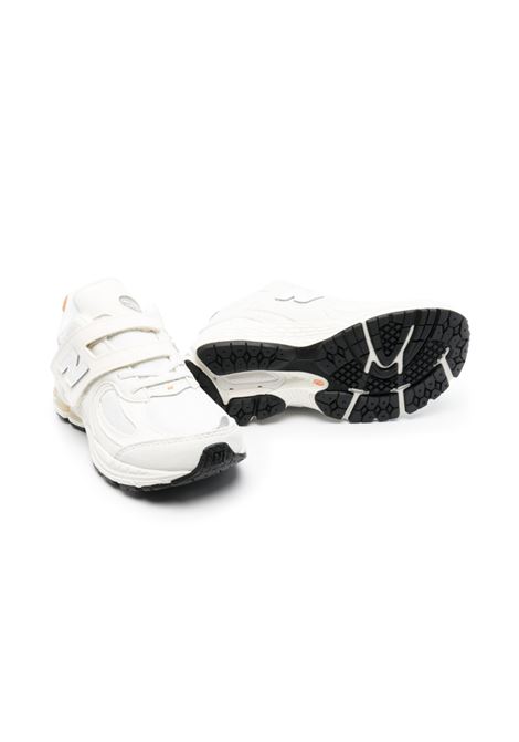 White 2002 low-top sneakers - kids NEW BALANCE KIDS | PV2002ECRFLCTN