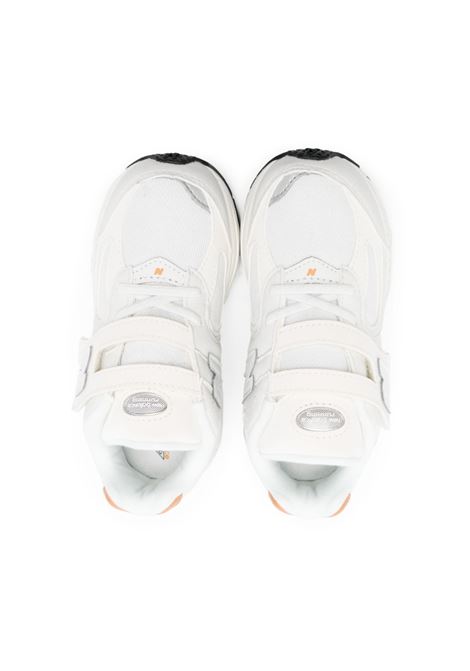 White 2002 low-top sneakers - kids NEW BALANCE KIDS | PV2002ECRFLCTN