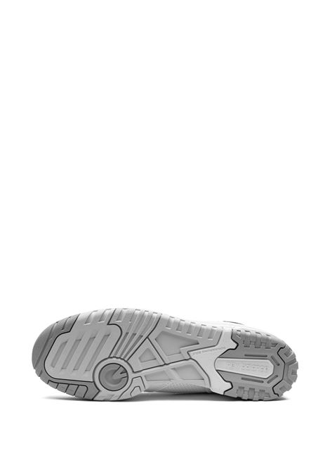 Sneakers 550 in bianco e grigio - unisex NEW BALANCE | BB550NCLWHT