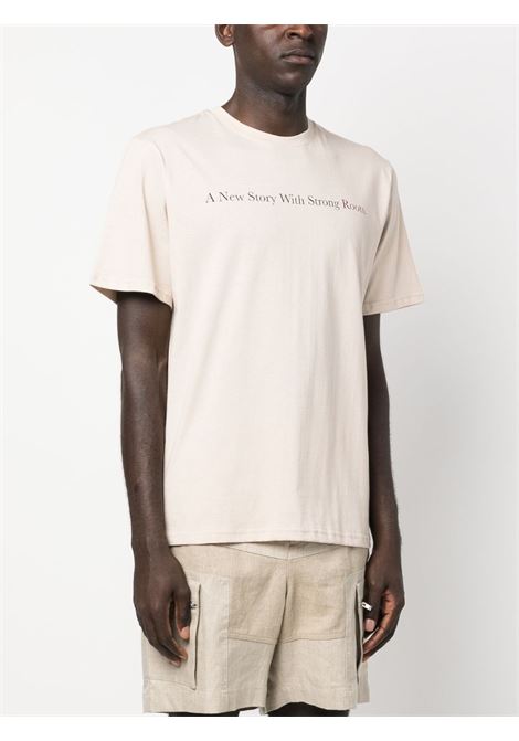 T-shirt con stampa grafica in beige - unisex THROWBACK | DVTROOTSSABBIA
