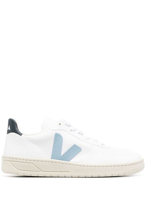 White and blue V-10 low-top sneakers - men VEJA | VX0703111BNTC