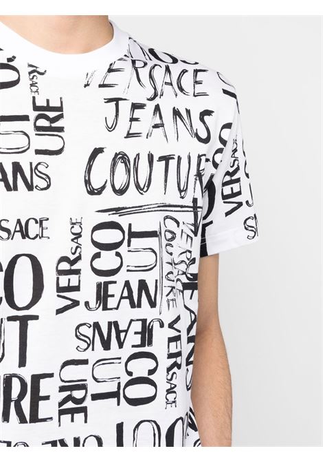 Black and white logo lettering T-shirt - men VERSACE JEANS COUTURE | 74GAH6S2JS167003