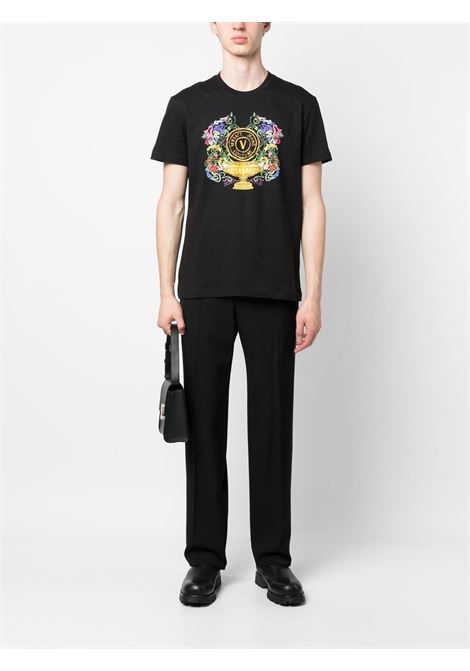T-shirt con stampa in nero - uomo VERSACE JEANS COUTURE | 74GAHF01CJ00F899