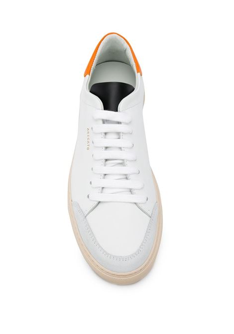 White Clean 90 low-top sneakers - men  AXEL ARIGATO | 28487ORNGBLKNN