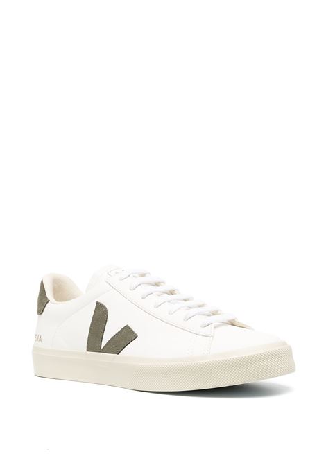 Sneakers basse campo in bianco e verde -VEJA  uomo VEJA | CP0502347BWHTKK