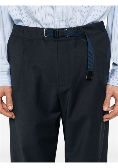 Pantaloni con dettagli a pieghe in blu Whitesand - uomo WHITESAND | 25SU67112037